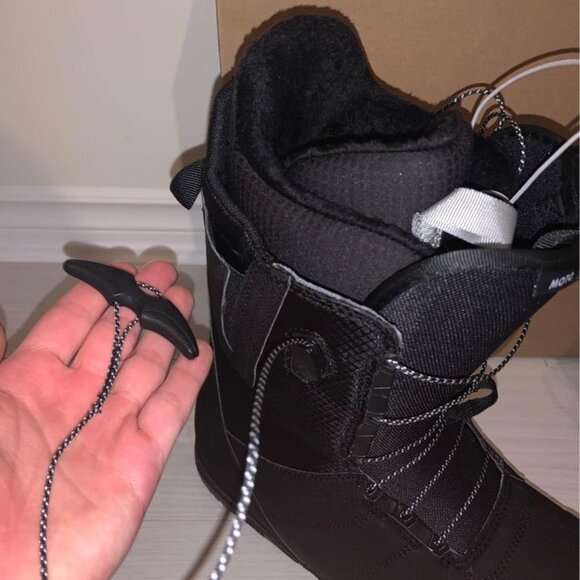 Burton Snowboard Boots Moto Speedzone Lacing New In Box Size 11 Black - Picture 4 of 10